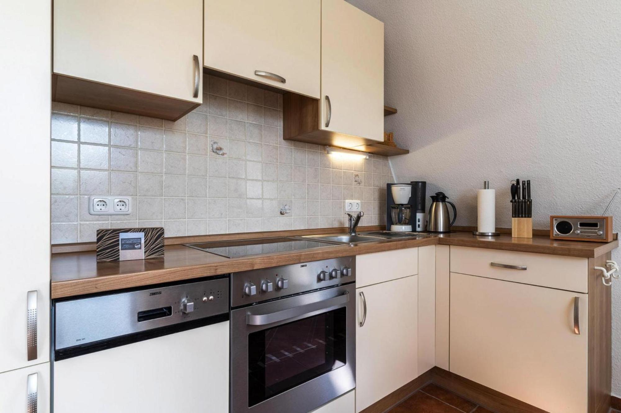 Apartment Busum Bagian luar foto